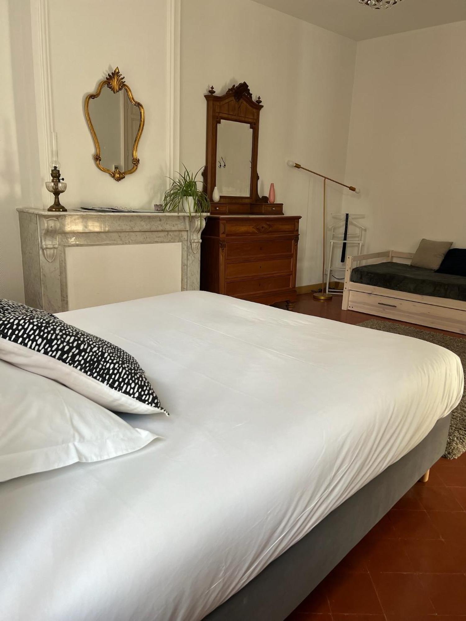 Entre Midi - Maison D'Hotes - B&B Капестан Экстерьер фото