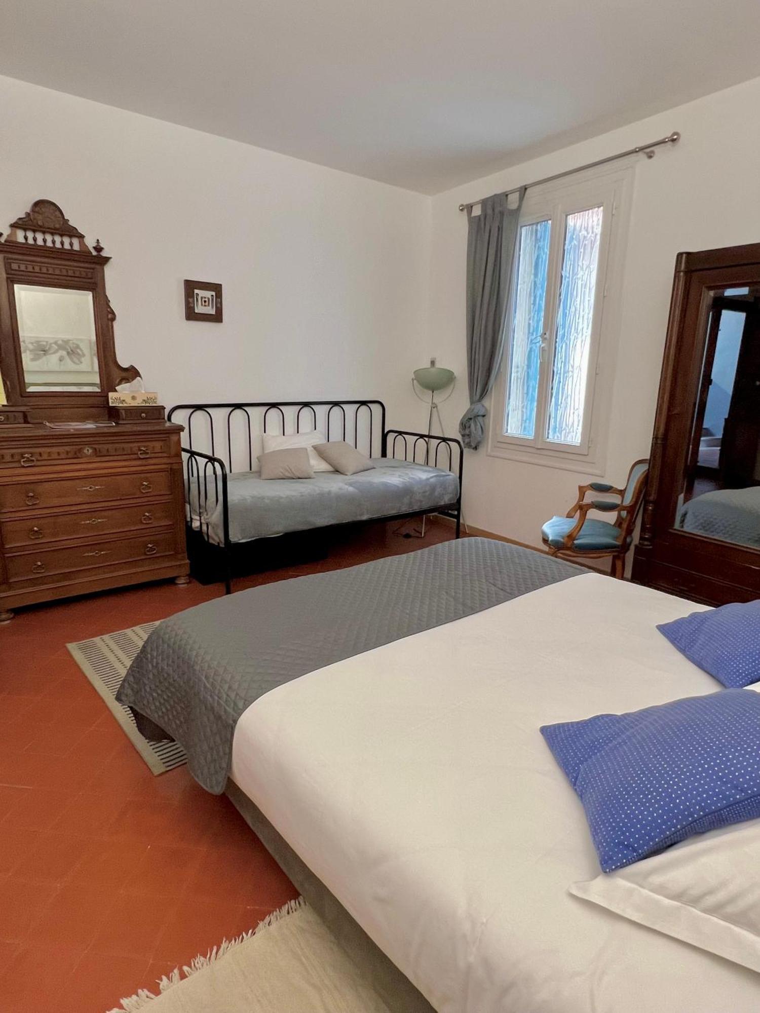 Entre Midi - Maison D'Hotes - B&B Капестан Экстерьер фото