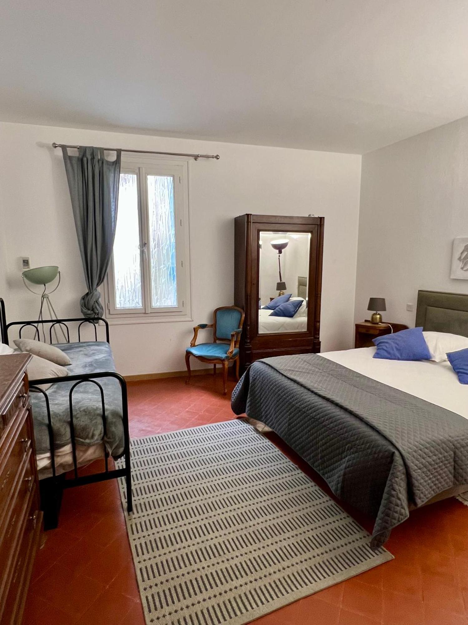 Entre Midi - Maison D'Hotes - B&B Капестан Экстерьер фото